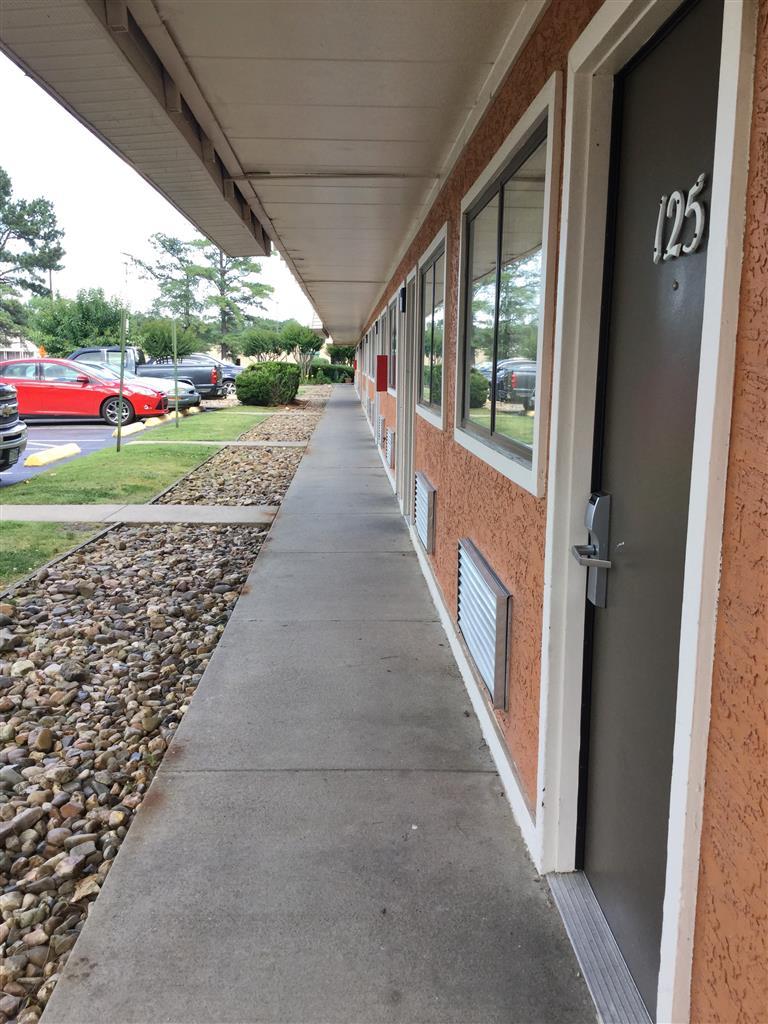 Americas Best Value Inn And Suites Little Rock Exteriör bild