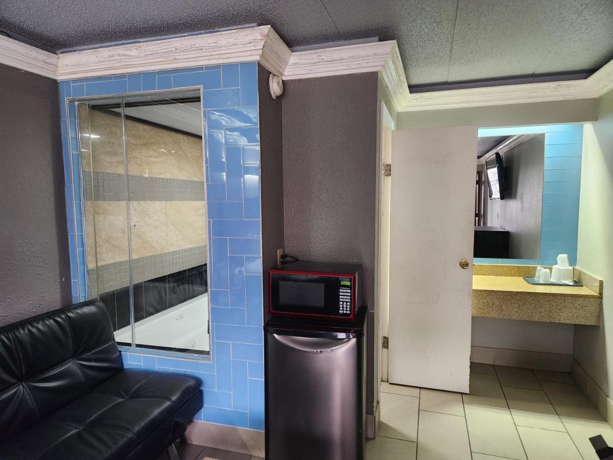 Americas Best Value Inn And Suites Little Rock Exteriör bild