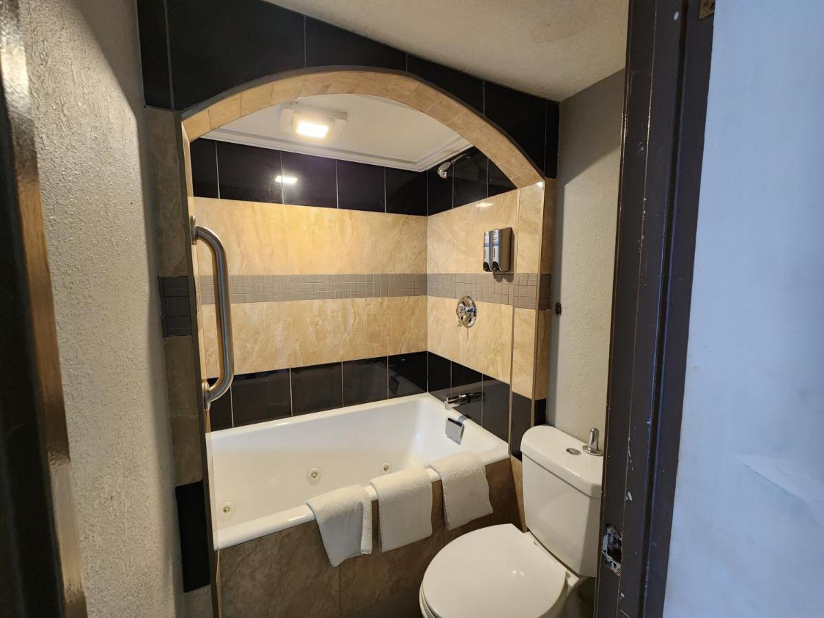 Americas Best Value Inn And Suites Little Rock Exteriör bild